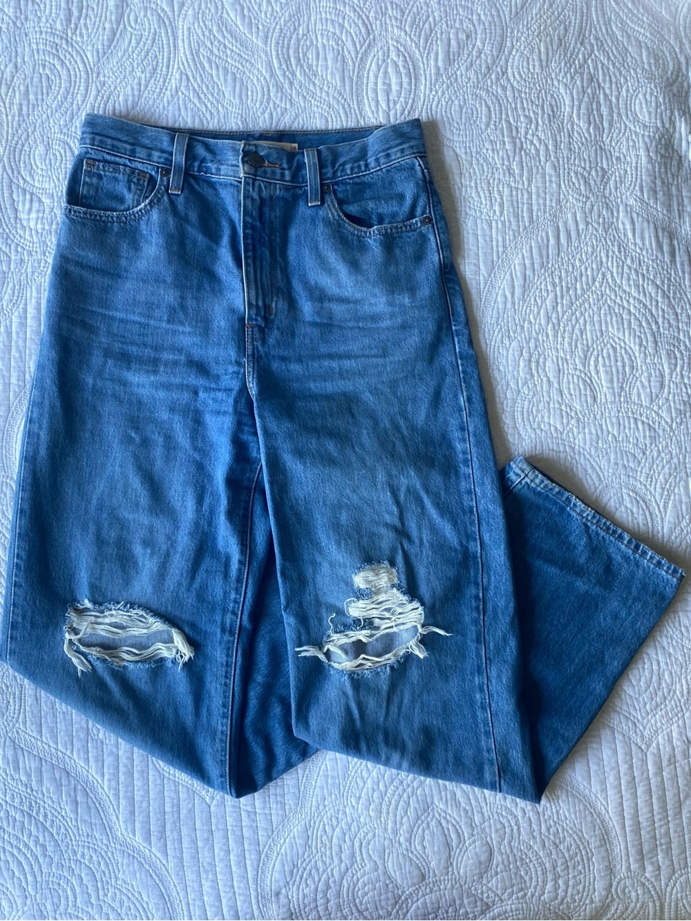 Levi's Blue Distressed Jeans